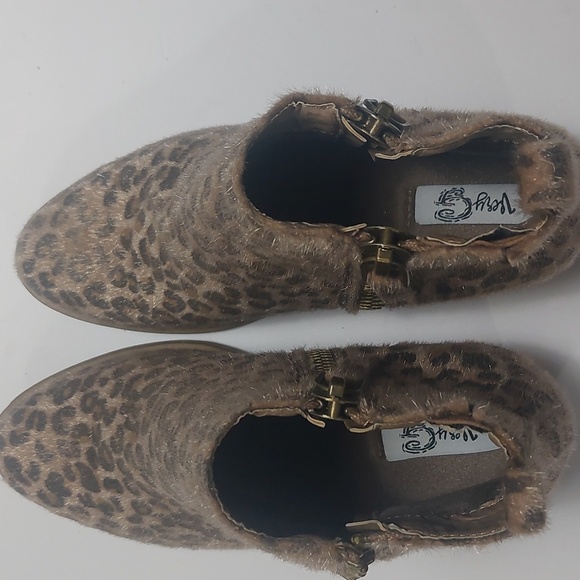 Very G Taupe Devine Leopard Print Bootie Size 8.5M - Picture 14 of 15